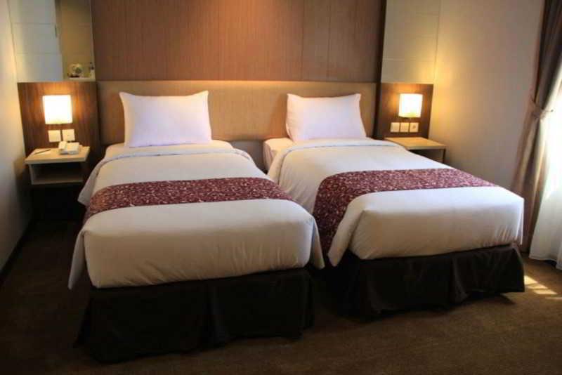 Tjokro Hotel Klaten Dış mekan fotoğraf