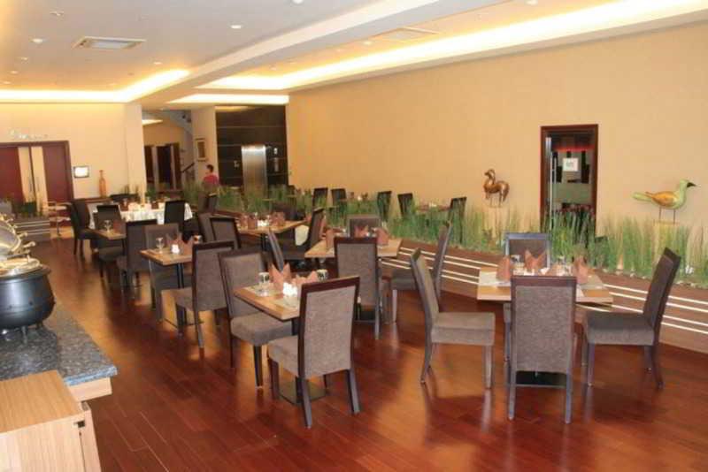 Tjokro Hotel Klaten Dış mekan fotoğraf
