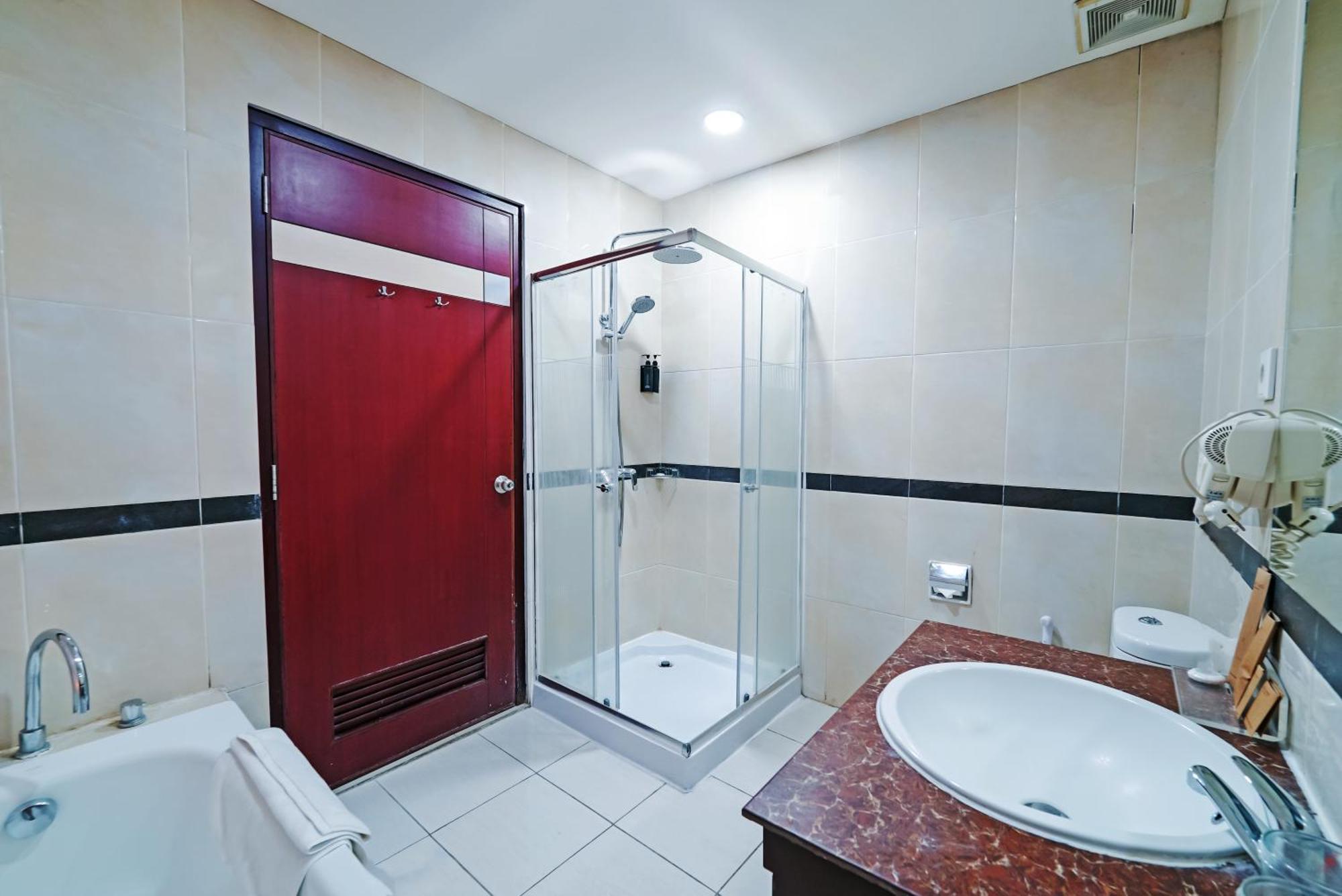 Tjokro Hotel Klaten Dış mekan fotoğraf