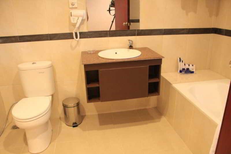 Tjokro Hotel Klaten Dış mekan fotoğraf